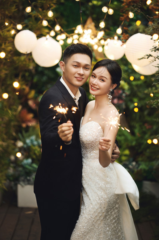 台中婚紗推薦,桃園婚紗推薦,韓式婚紗,夜景婚紗照,華納婚紗攝影棚內