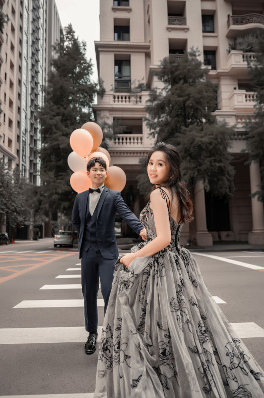 自然婚紗照,婚紗照道具,七期街景,台中婚紗推薦,尼克