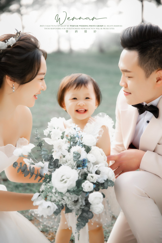 全家福,都會公園,草地婚紗,台中婚紗推薦,怡攝