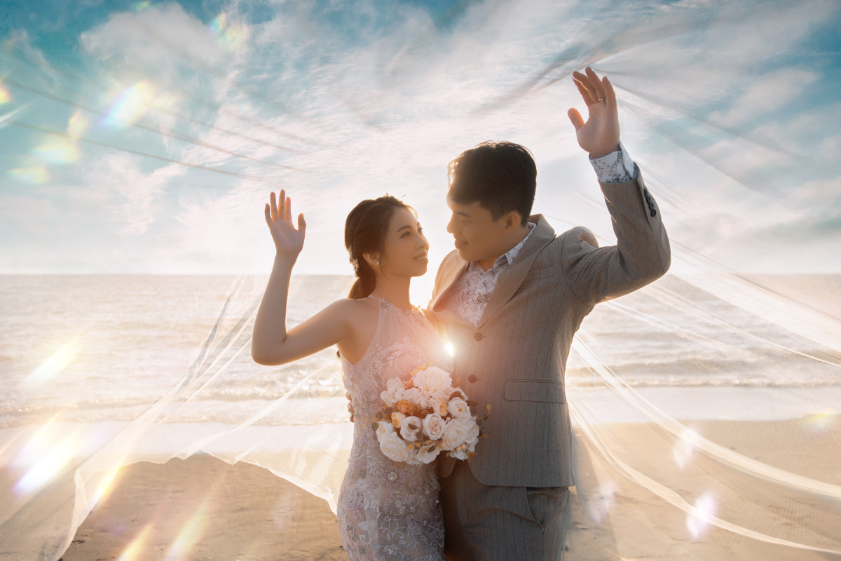 自然婚紗照,海邊婚紗,台中婚紗推薦,怡攝