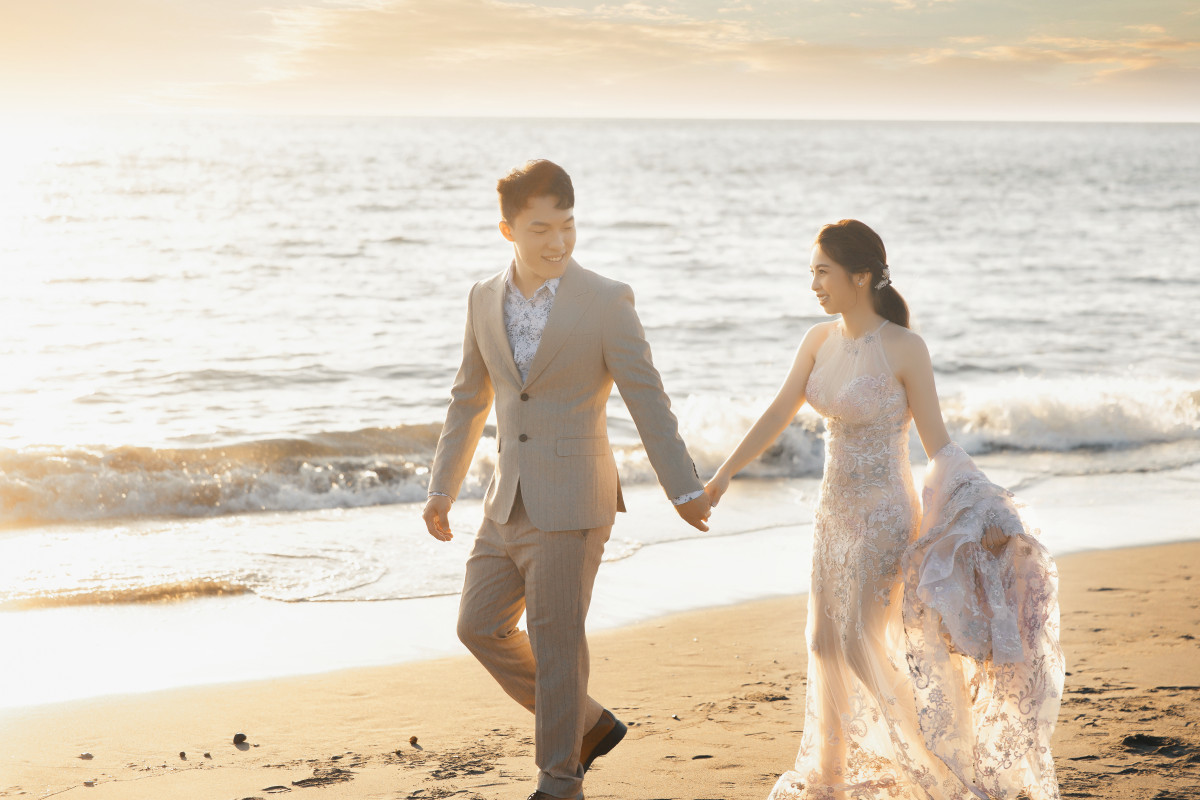 自然婚紗照,海邊婚紗,台中婚紗推薦,怡攝
