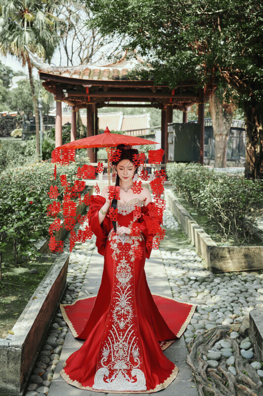 中式婚紗照,旗袍婚紗,台北婚紗景點,台北拍婚紗景點,林本源園邸