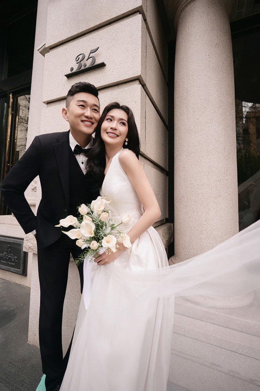 台中婚紗推薦,桃園婚紗推薦,創意婚紗,棚內婚紗照,華納婚紗攝影棚內