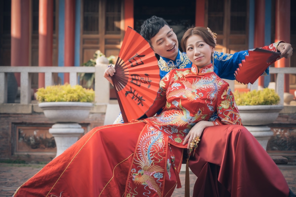 台中婚紗店,台中婚紗推薦,婚紗照推薦,華納婚紗評價,中式婚紗