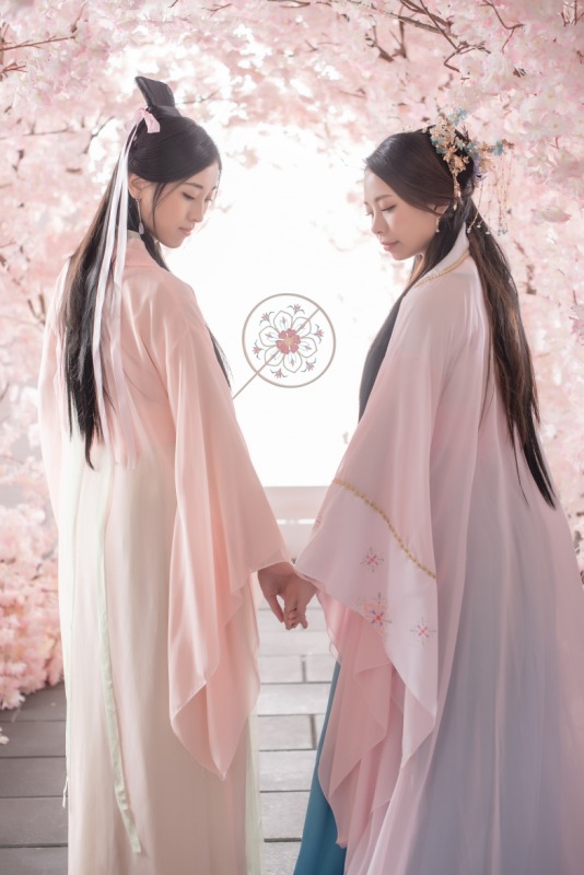 台中婚紗店,台中婚紗推薦,閨蜜照推薦,華納婚紗評價,古裝婚紗