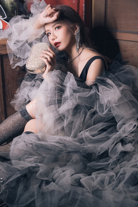 台中婚紗店,台中婚紗推薦,婚紗照推薦,華納婚紗評價,個性婚紗,中式婚紗