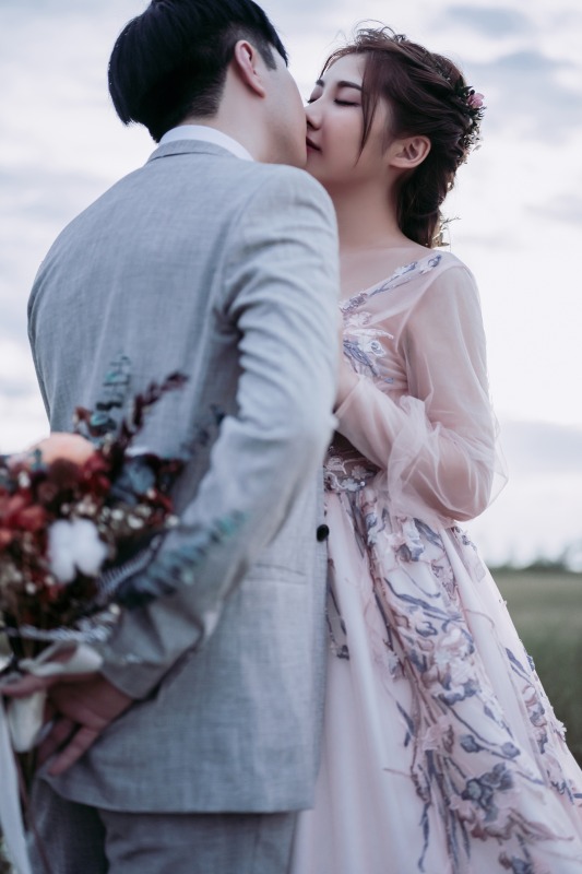 台中婚紗店、台中婚紗推薦、婚紗照推薦、中式婚紗、華納婚紗評價