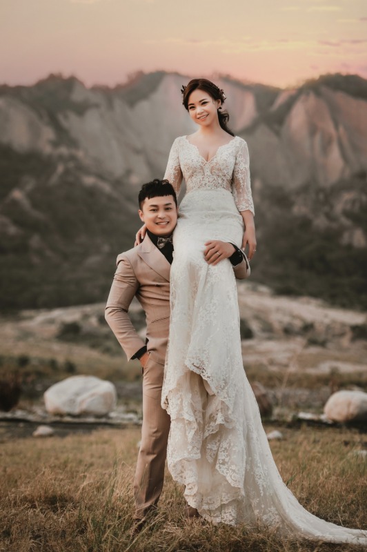 中式婚紗、婚紗照推薦、桃園婚紗店、桃園婚紗推薦、華納婚紗評價