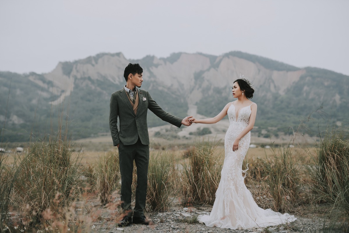 個性婚紗、台中婚紗店、台中婚紗推薦、婚紗照推薦、中式婚紗、華納婚紗評價