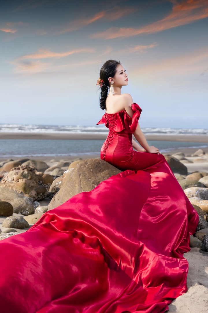 台中婚紗店、台中婚紗推薦、婚紗照推薦、客製婚紗、華納婚紗評價