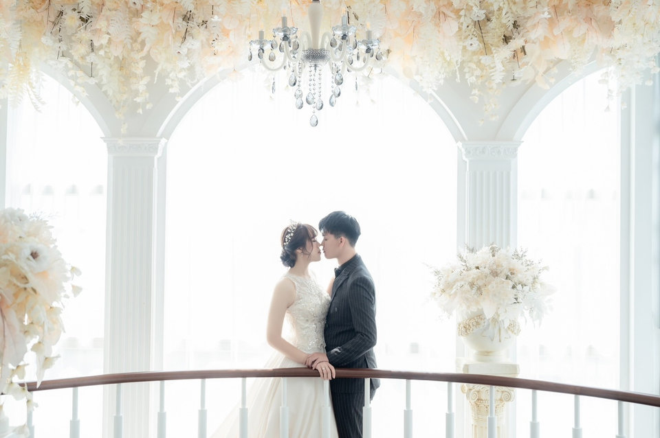 台中婚紗店、台中婚紗推薦、婚紗照推薦、客製婚紗、華納婚紗評價