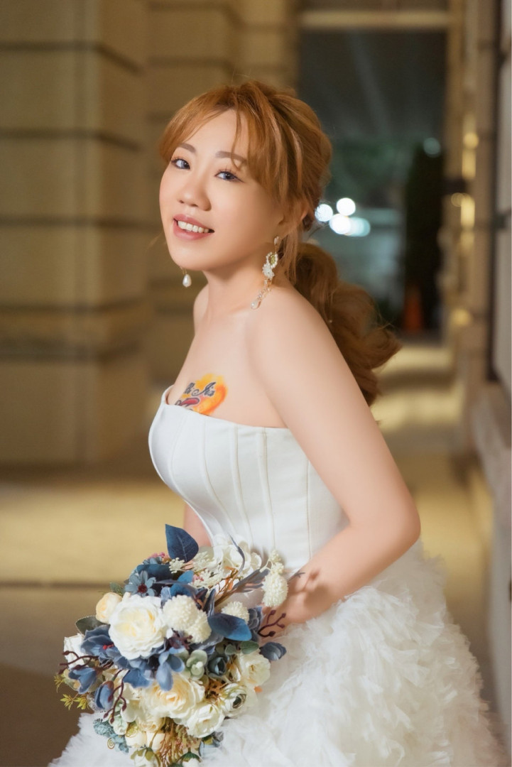 台中婚紗店、台中婚紗推薦、婚紗照推薦、客製婚紗、華納婚紗評價