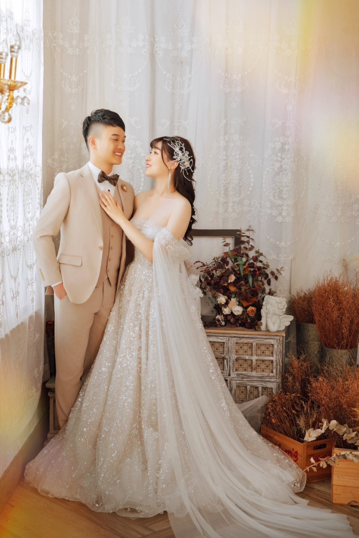 台中婚紗店、台中婚紗推薦、婚紗照推薦、客製婚紗、華納婚紗評價