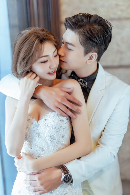 中式婚紗、婚紗照推薦、桃園婚紗店、桃園婚紗推薦、華納婚紗評價